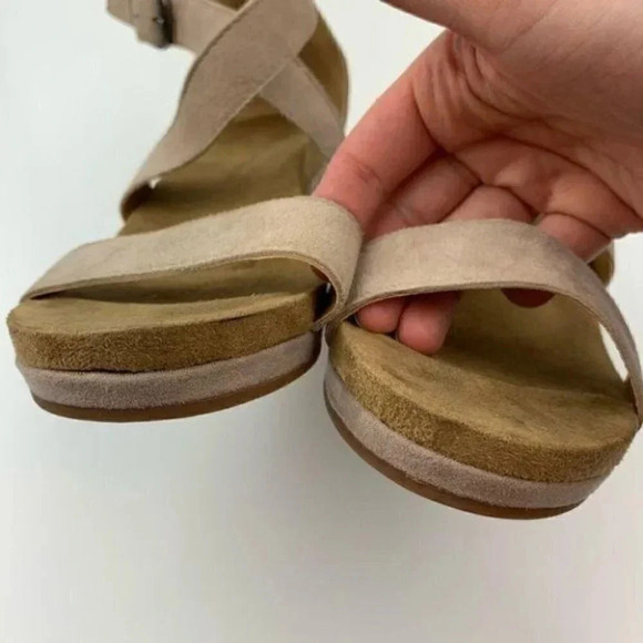 Lucky brand wedges size 6 36 Kenadee taupe suede - Picture 10 of 12